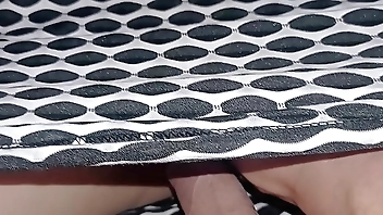 xxx encuentro a mi hermanastra tocandose sin bragas