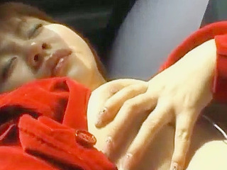 Fucking in the car with a vibrator, nippon style, results in hot video asian thai sex.
