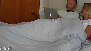 Amateur married couple watching porn together and it continued with moaning and cumshot on pussy