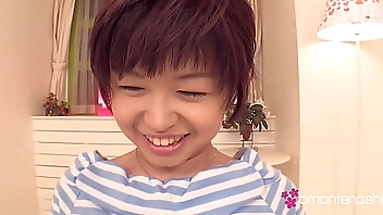 Wow! Idol's first undress!!