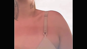 I was at the gym doing my workout, it made me very hot, I took off my t-shirt and was wearing a bra, I was so horny. (pussy all wet)