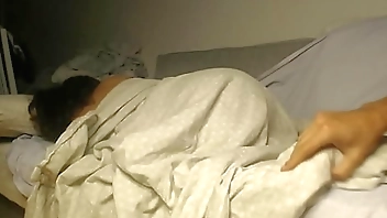 Could STEPSON really Crawl under the Blanket&Cum in STEPMOM at Night?