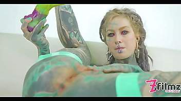 Tattooed hippie ANAL lover stretching her ANAL and pushes out her prolapse and gets fucked by a big dick